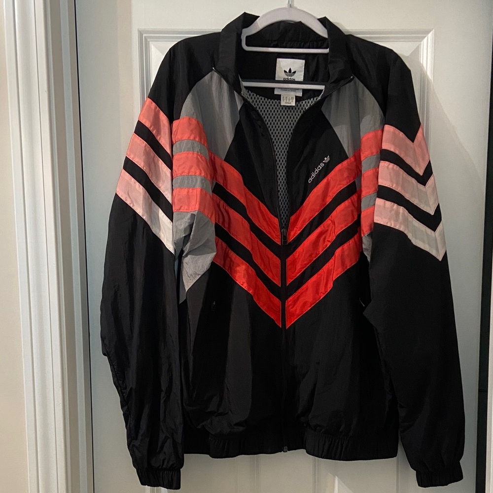 🧡 Women’s vintage adidas jacket